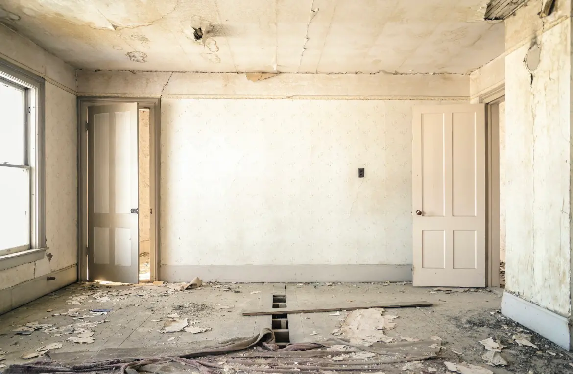 Waste disposal crew managing a cleanout project in Pine Grove